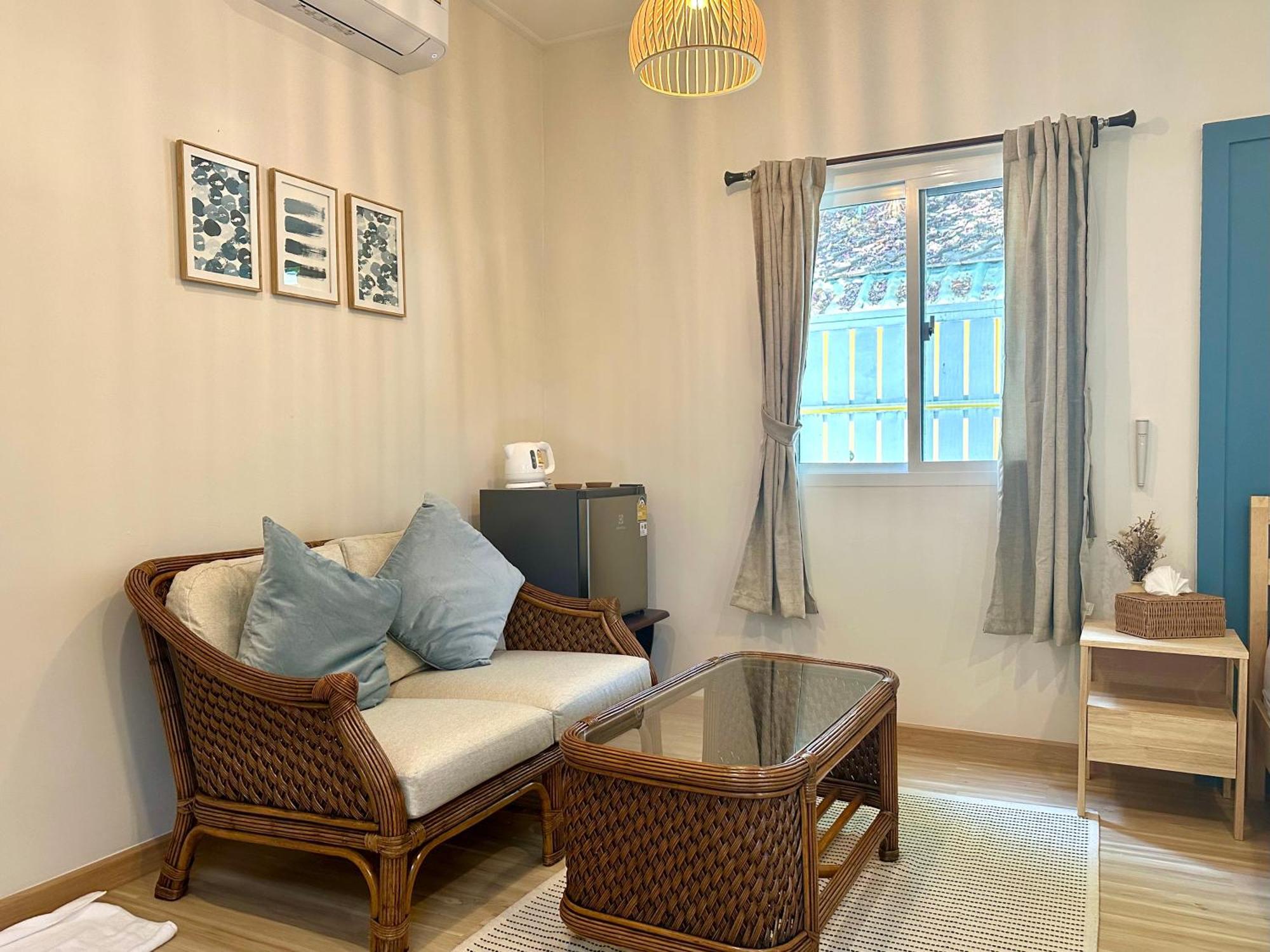 Отель Warm White Hua Hin House Экстерьер фото