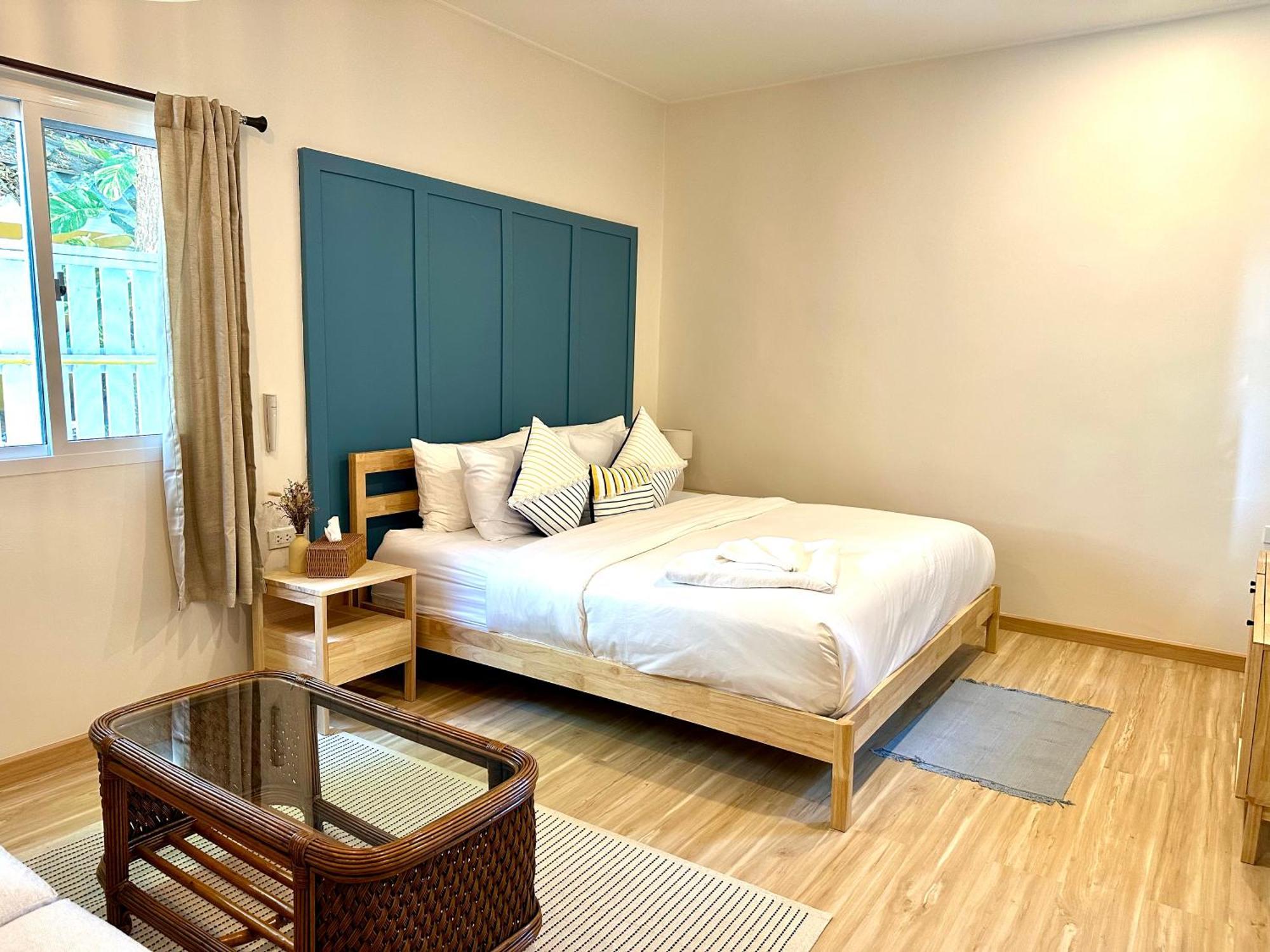 Отель Warm White Hua Hin House Экстерьер фото